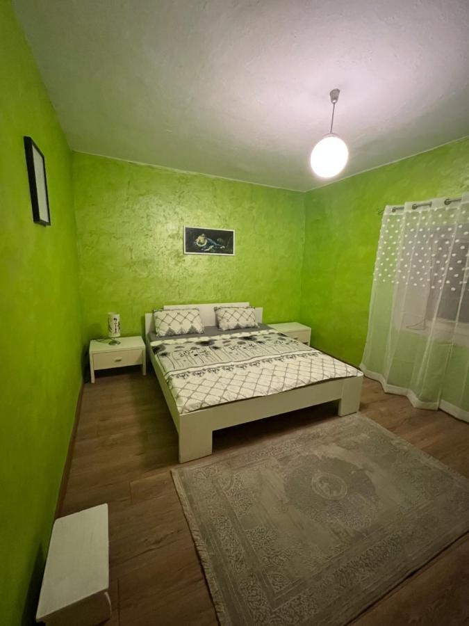 Kuca Za Odmor Villa Niksic Ngoại thất bức ảnh